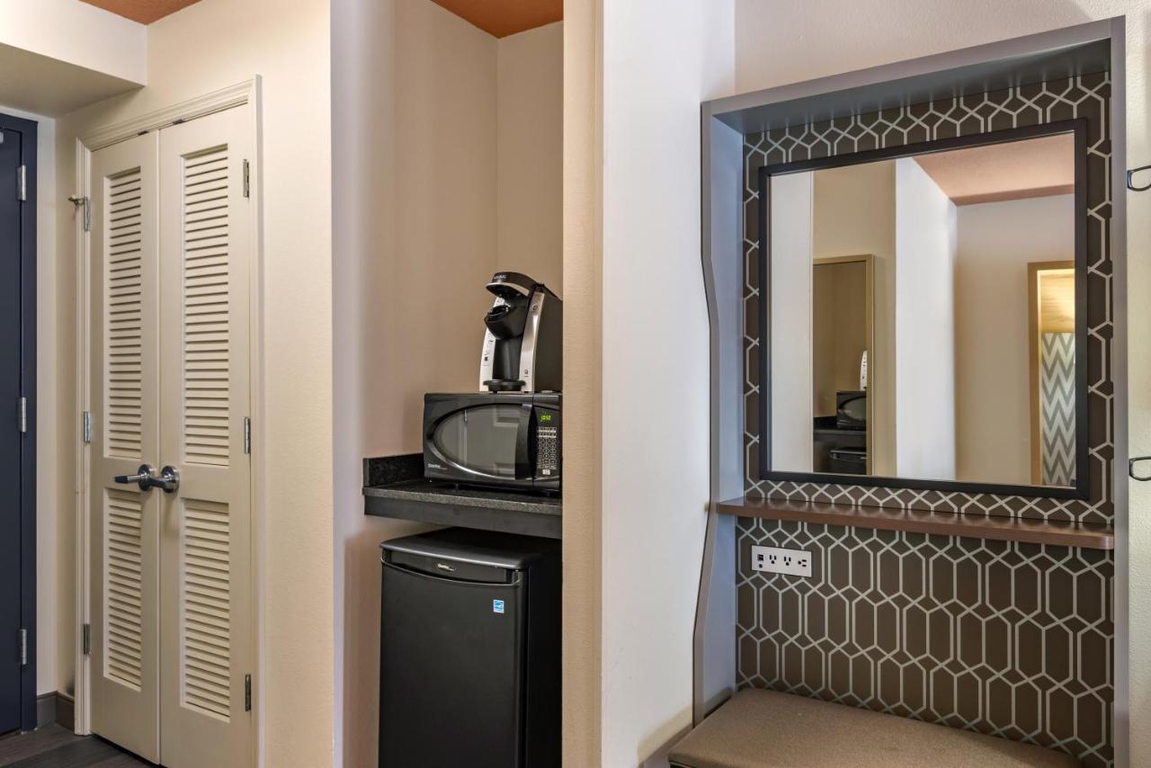 Holiday Inn Atlanta-Gas South Arena Area By Ihg Duluth Exterior foto